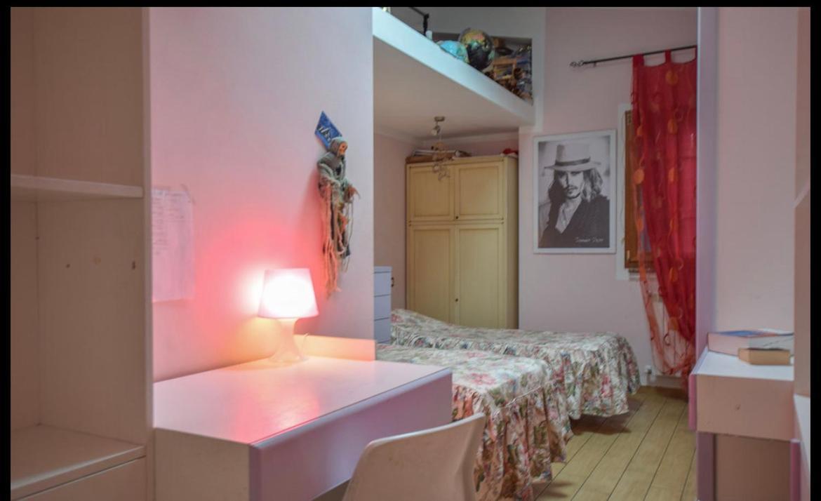 Moon&Violet Apartment Cascina Luaran gambar